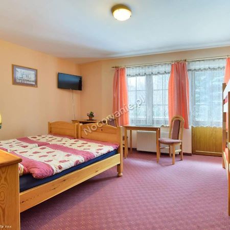 Bialy Dom Aparthotel Ściegny Eksteriør bilde