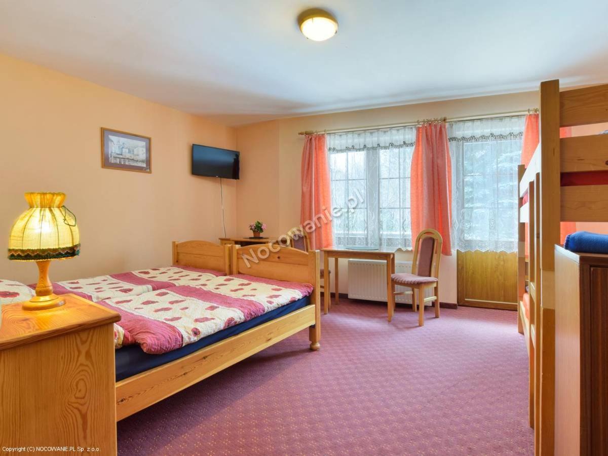 Bialy Dom Aparthotel Ściegny Eksteriør bilde